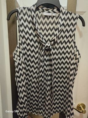 New York & Company Black and White Chevron Sleeveless Tie-Neck Blouse